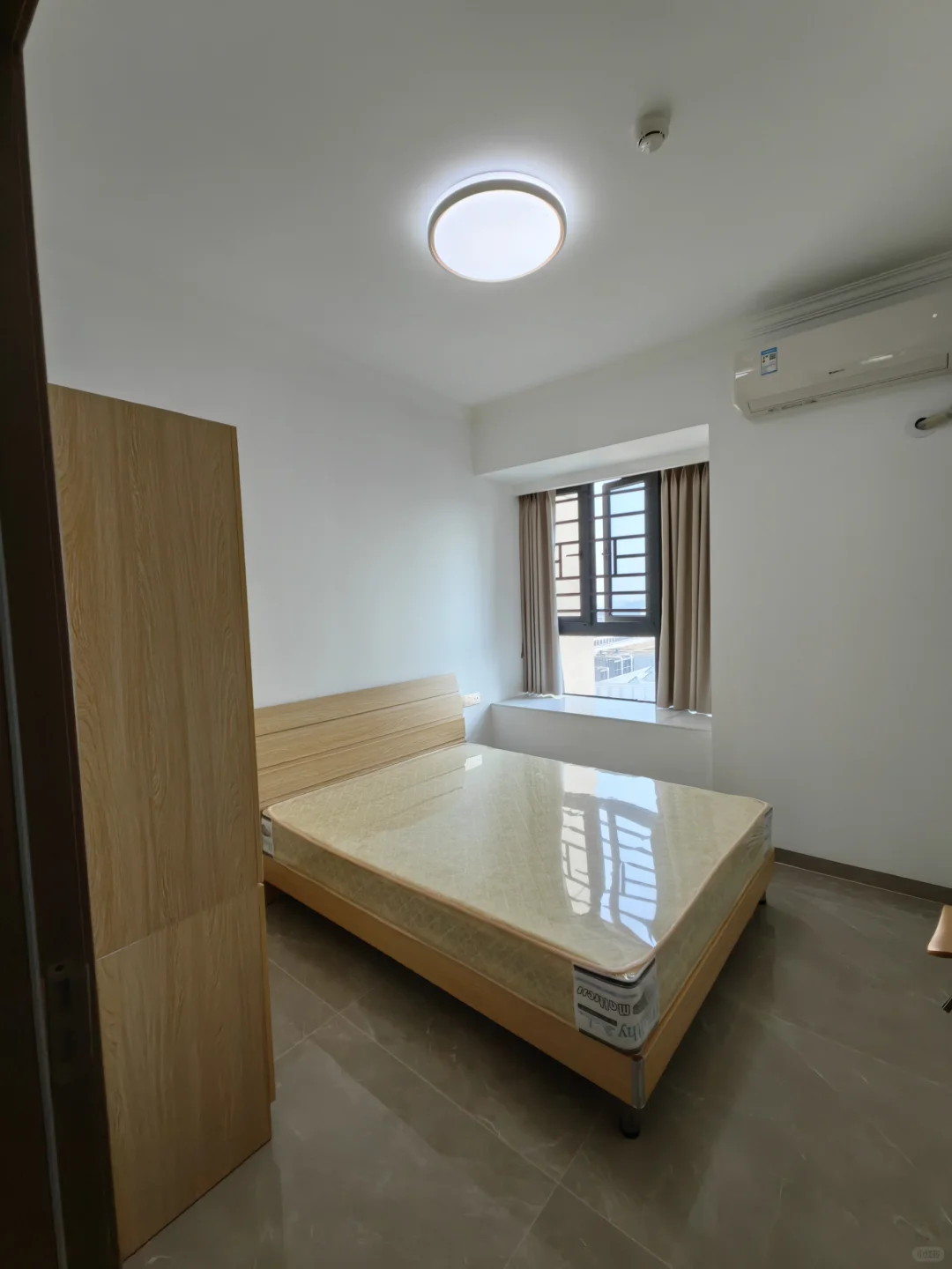 会展嘉园3区四房两卫｜刚退租｜免中介费