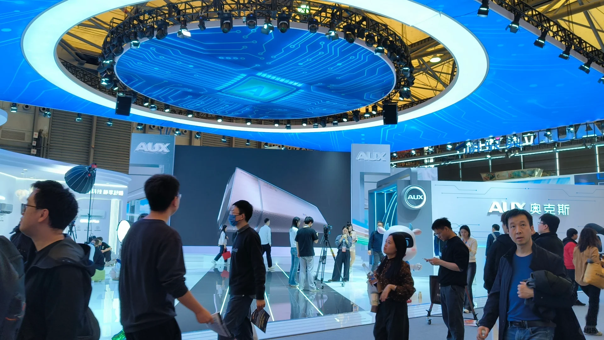 和家电展一比，文创展啥也不是，哈哈哈