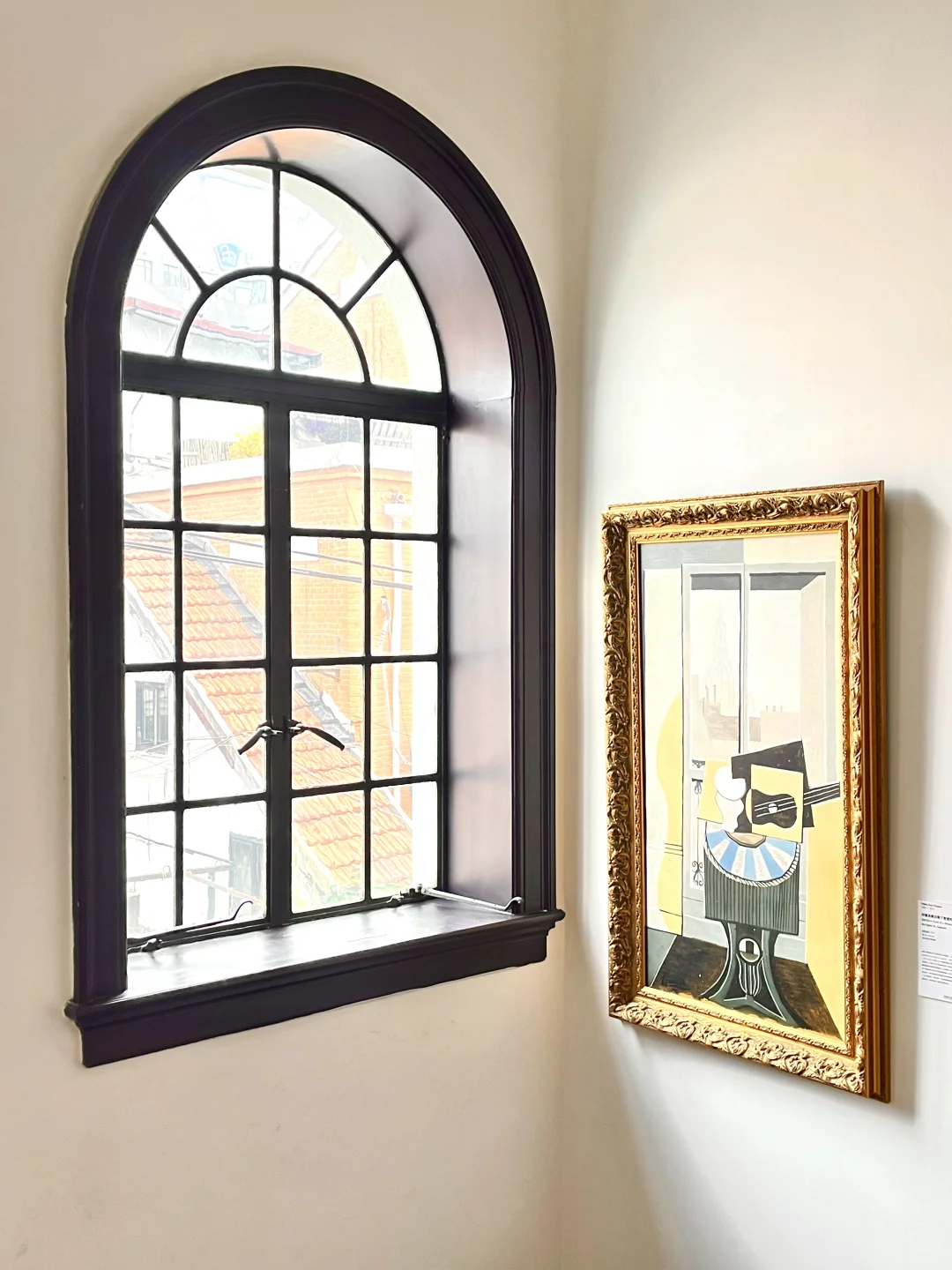 “毕加索与猫”装置艺术展