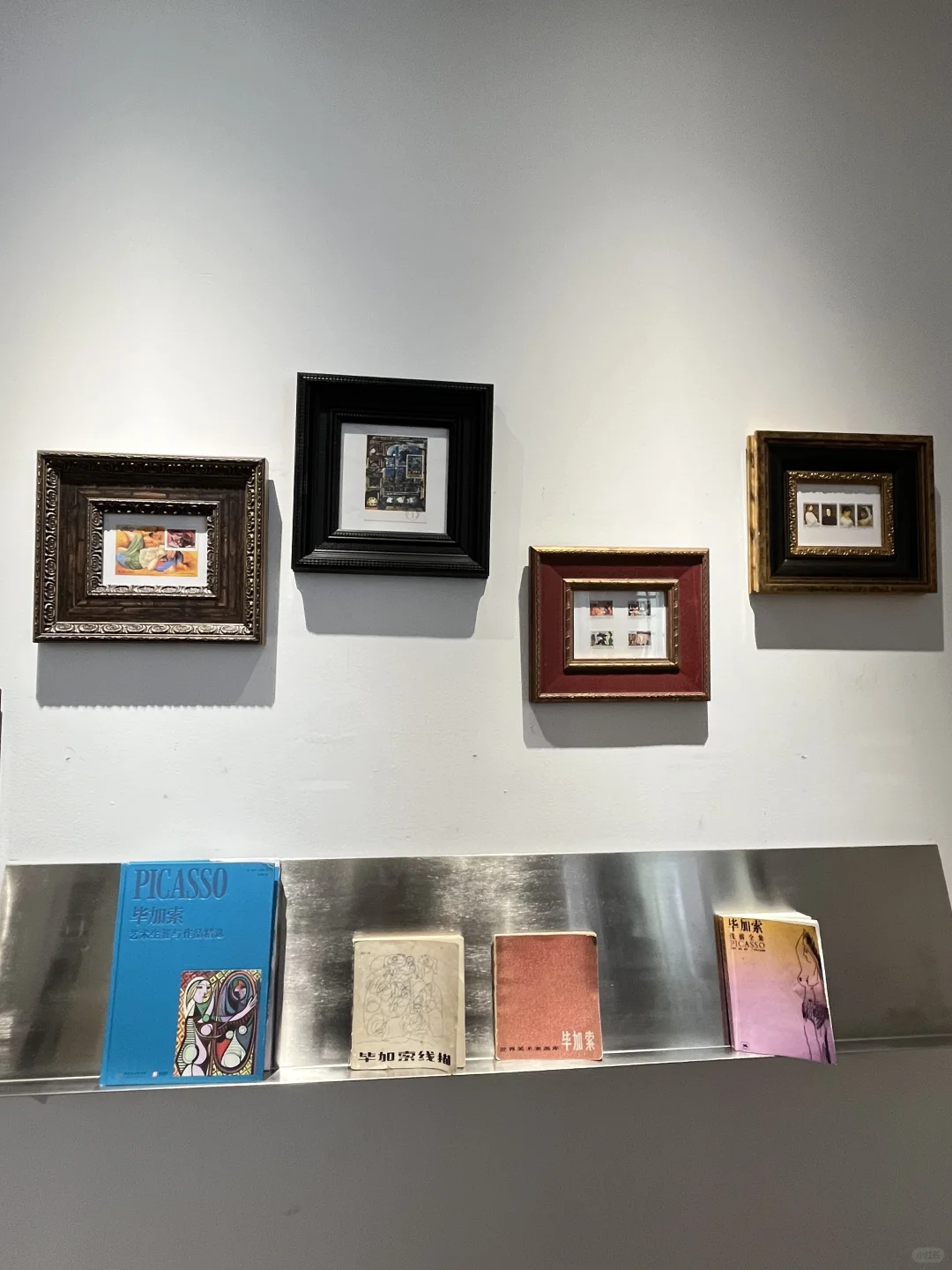 “毕加索与猫”装置艺术展