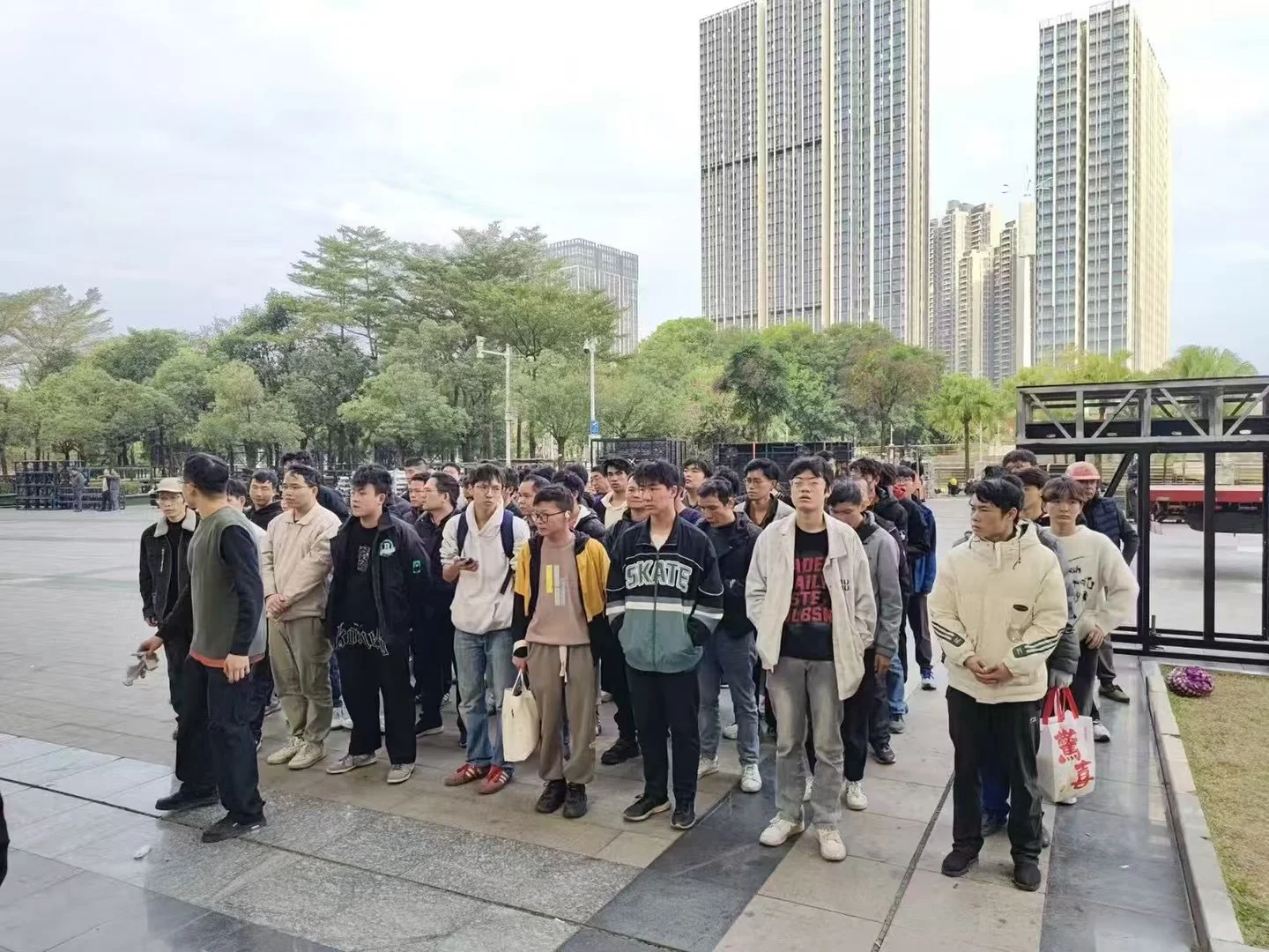 柳州提供充场人员充场团队会议员工展会充场