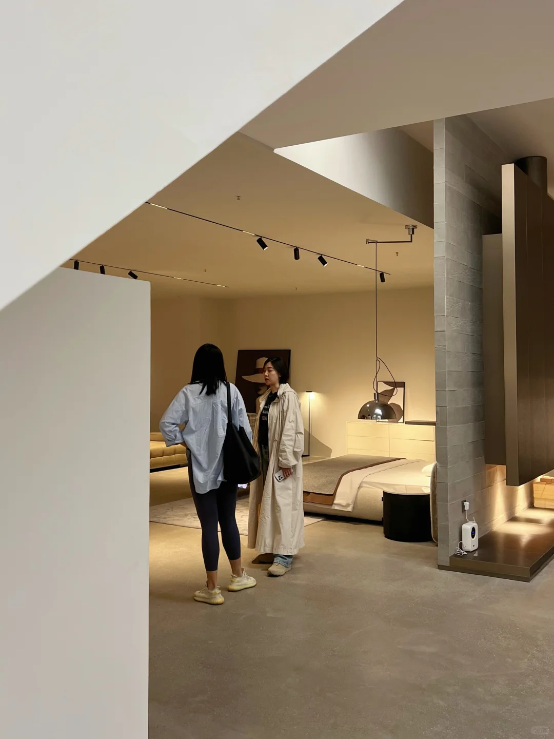 日行3w步！广州家具展新品我先帮大家看了