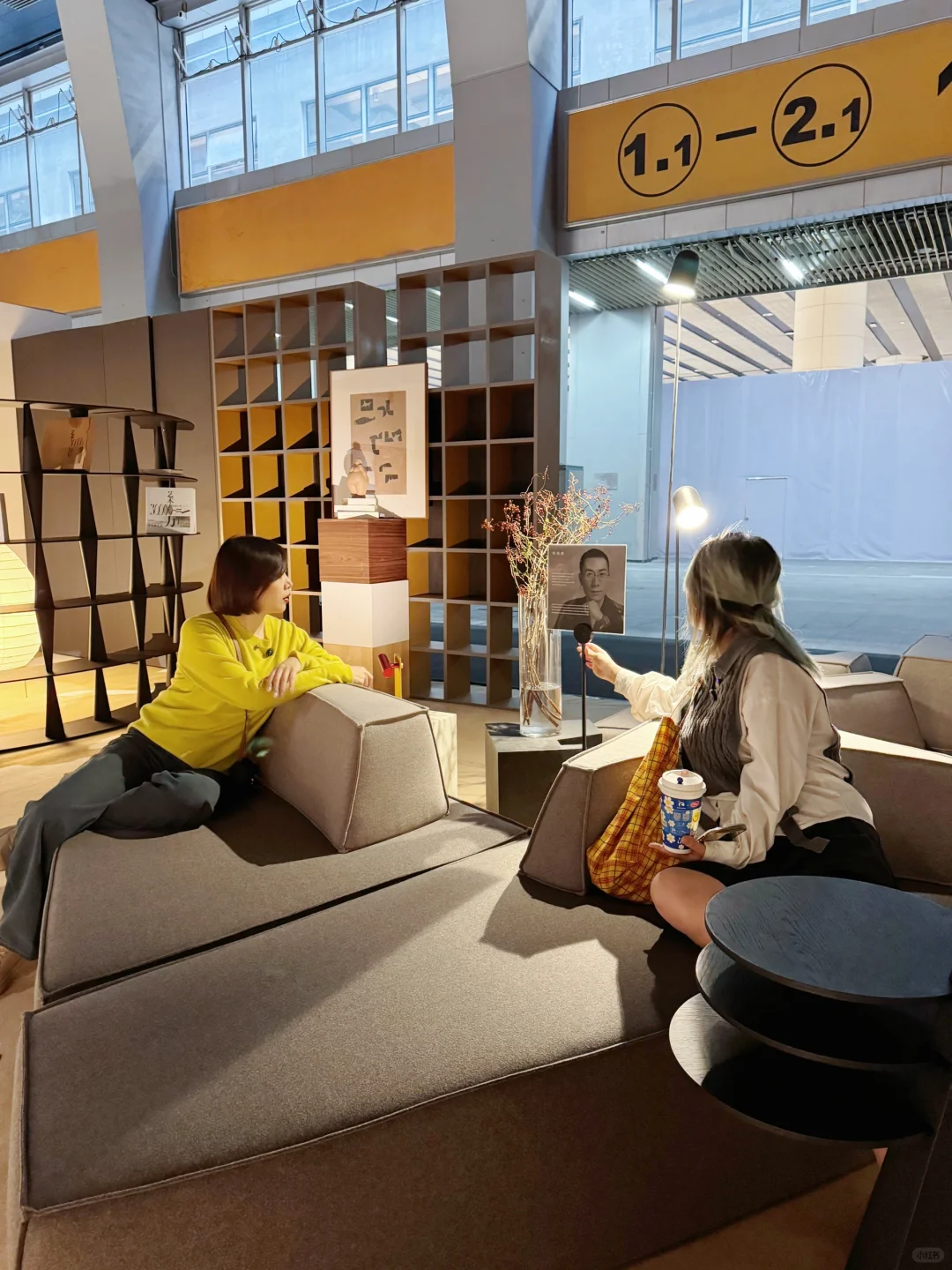 日行3w步！广州家具展新品我先帮大家看了