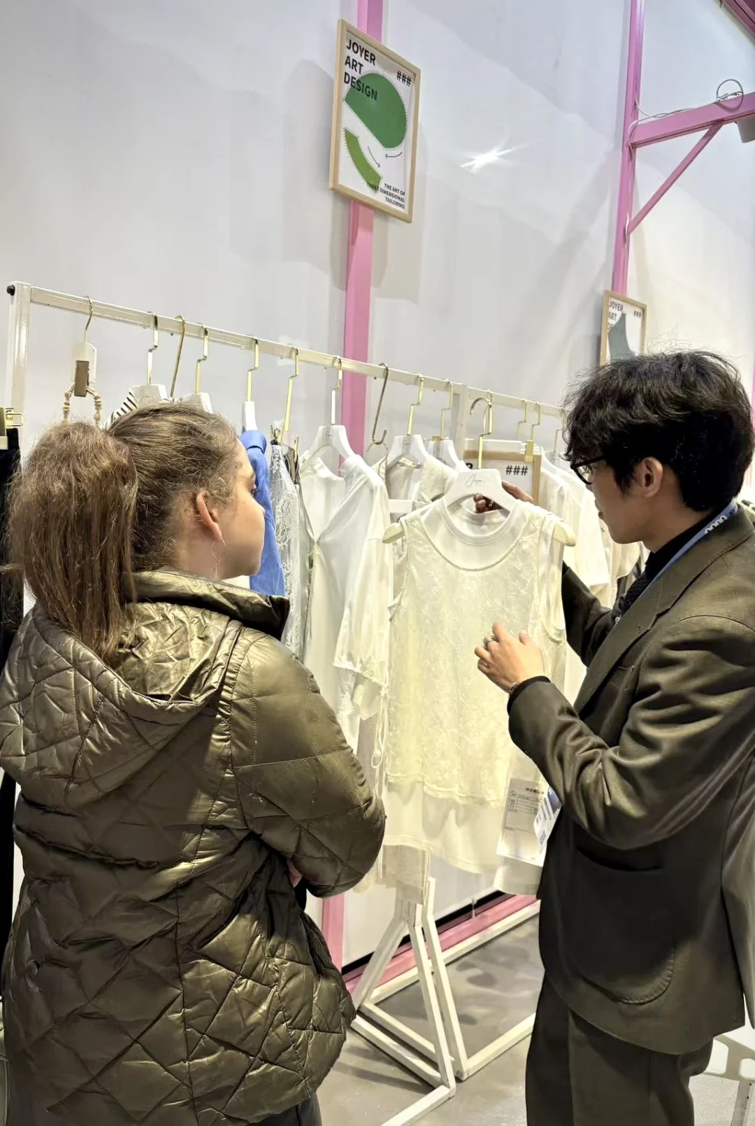 上海服装展会人真的好多