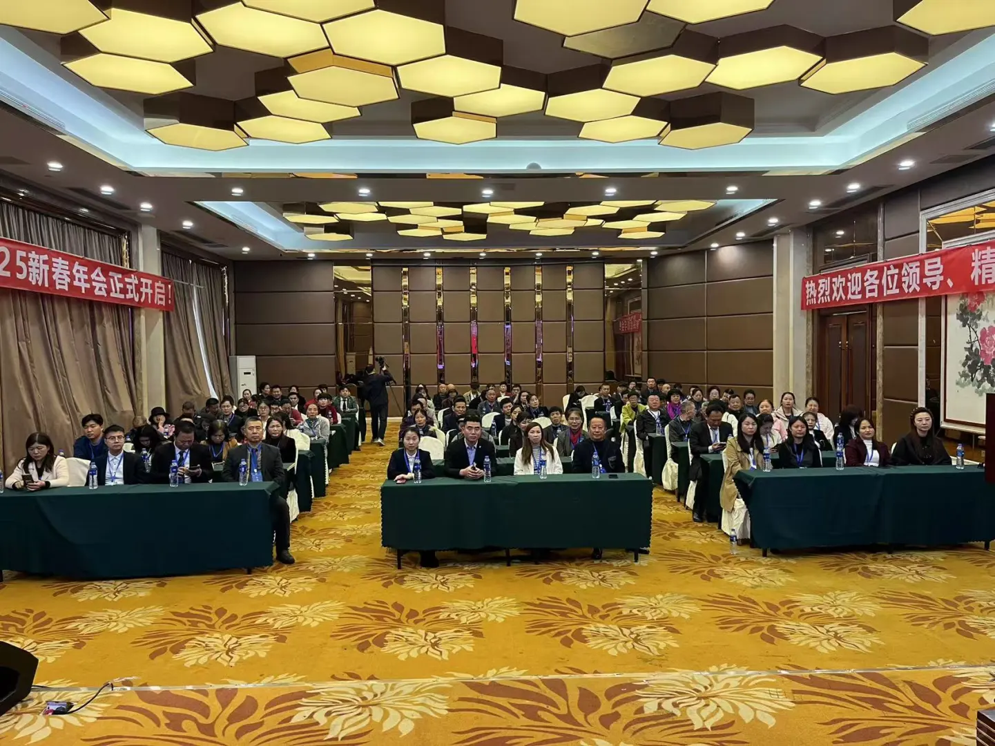 柳州提供充场人员充场团队会议员工展会充场