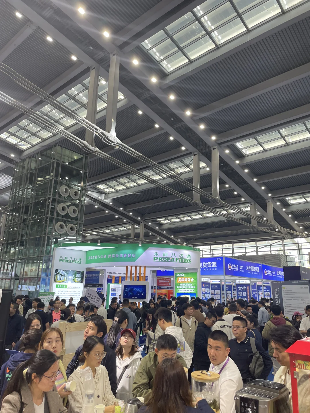 深圳跨境展会人山人海！！