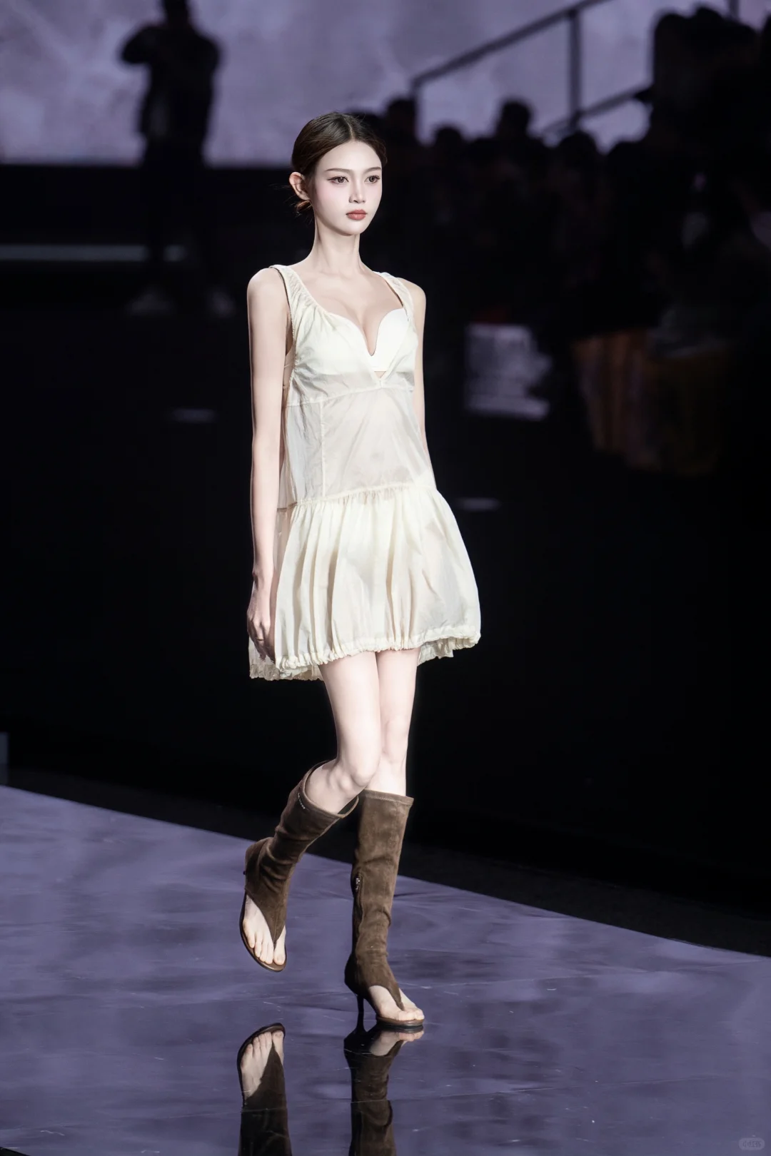 潮汕服博会是谁让这个秀场这么仙？！