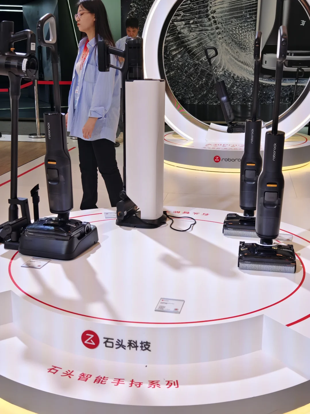 看展后对?有了幻想,想有自己的家人