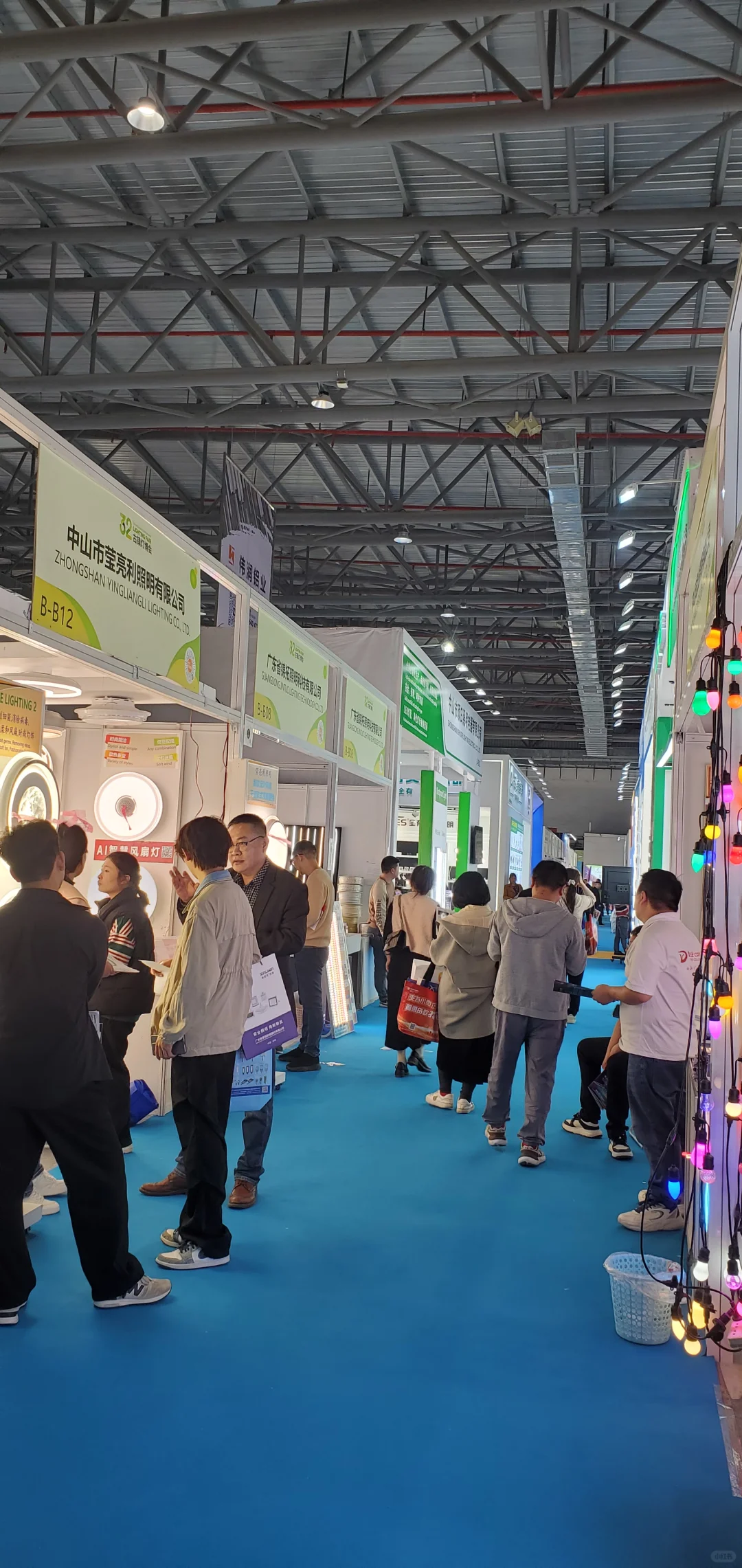 厂妹不配参加灯博会