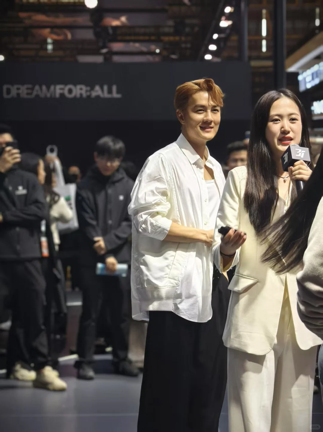 AWE盛宴，明星大咖云集现场！