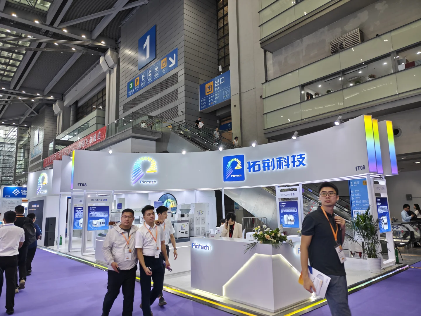 【展台搭建材质大公开！高颜值+省钱攻略】