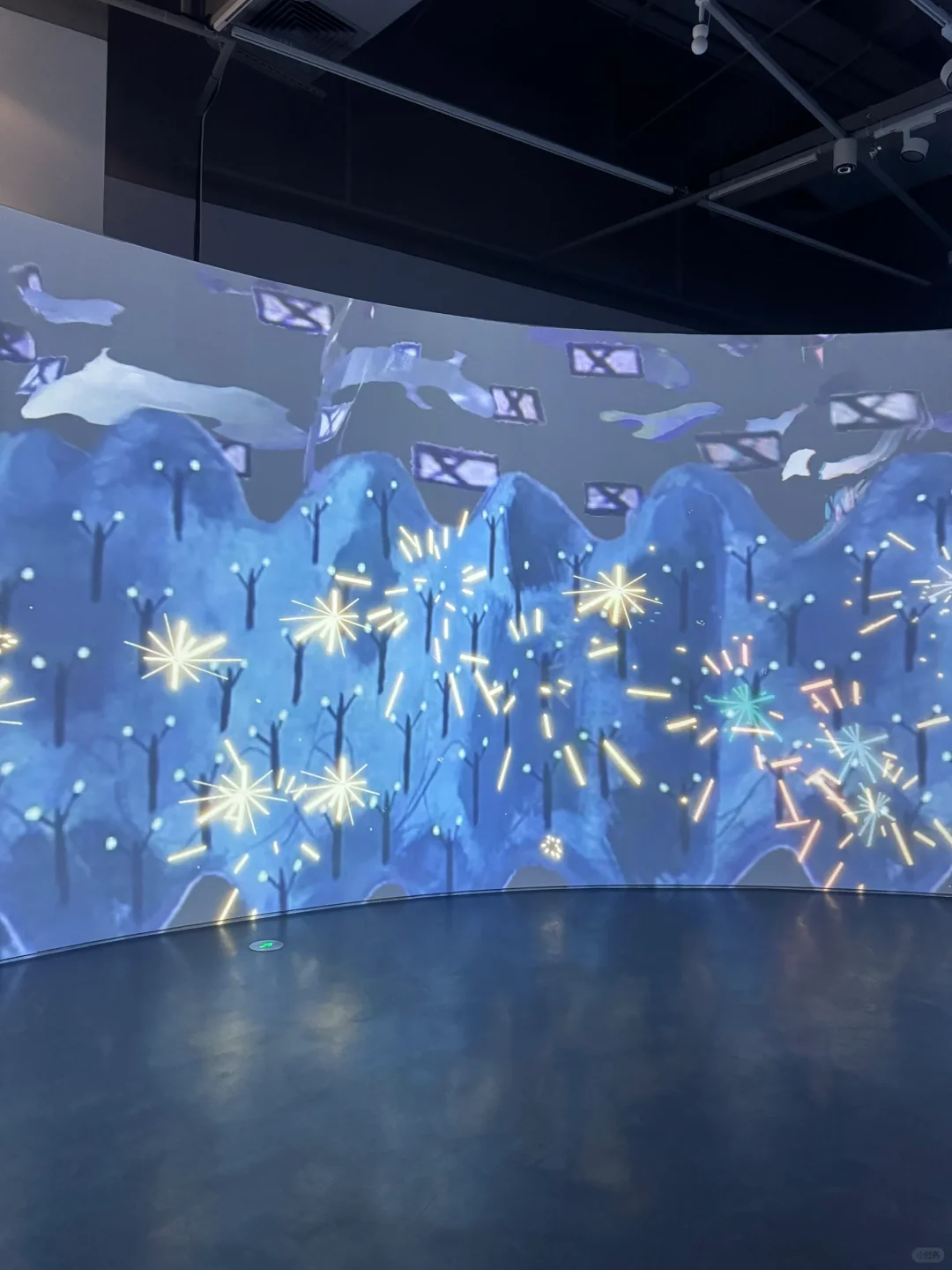 深圳新展｜科幻片照进现实❗️我在美术馆抓?