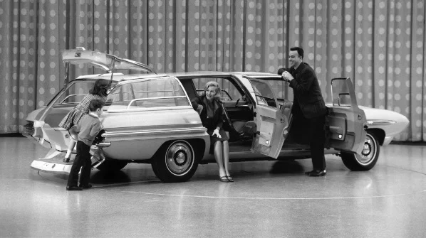 福特Aurora双开式尾门(1964)