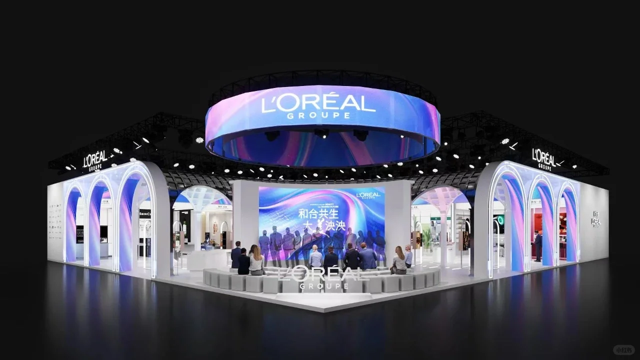 2024进博会的创意展台设计及实景图对比