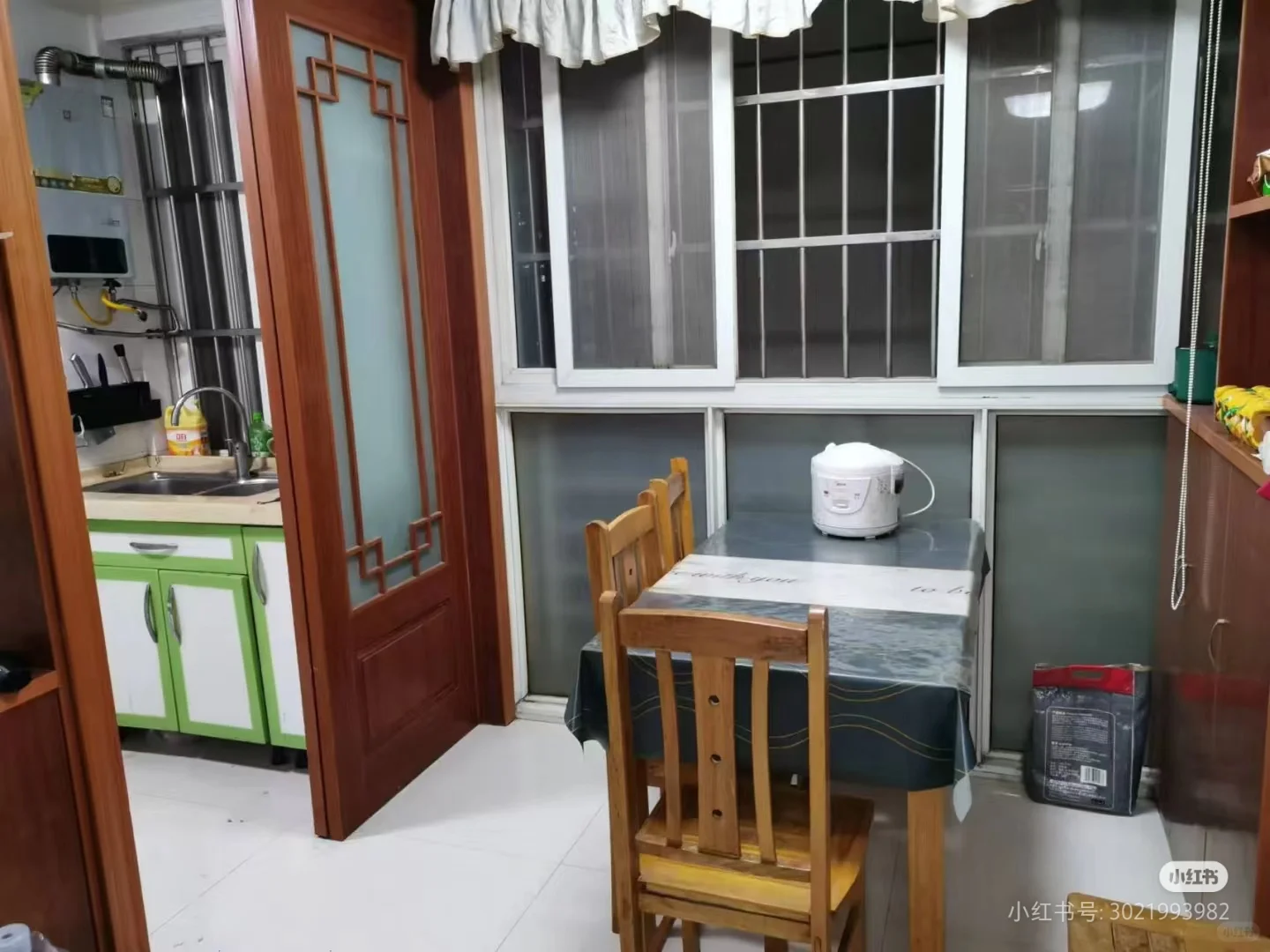 青秀凤翔路招合租（男生）。(近会展金湖)青