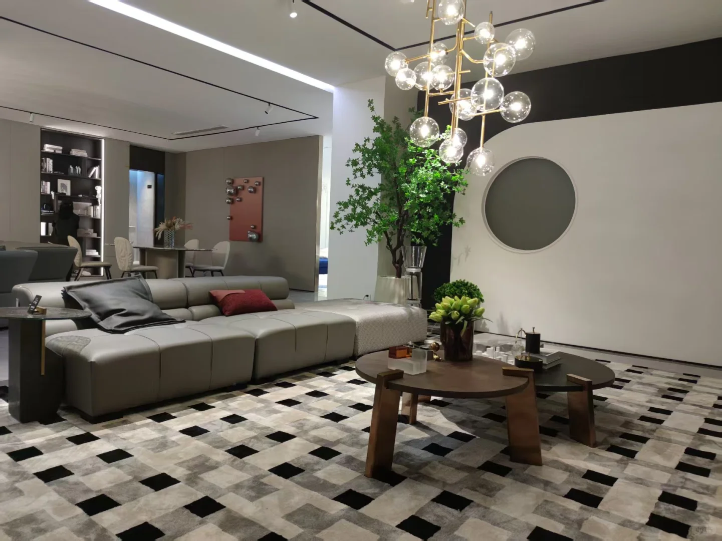 到达第二天，今天的佛山怎么会这么冷。。。