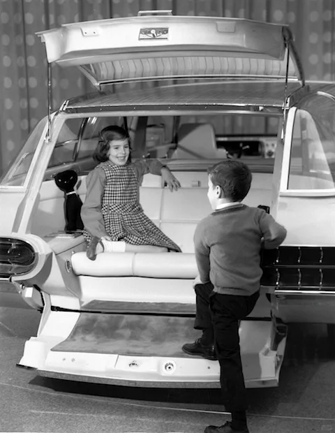 福特Aurora双开式尾门(1964)