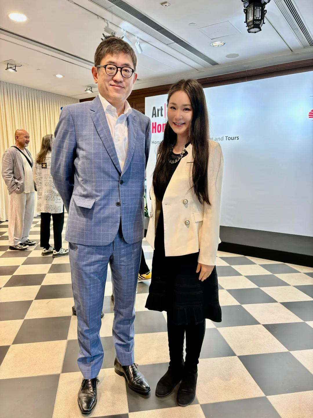 巴塞尔香港美利楼VIP早餐会 展会偶遇陈司长