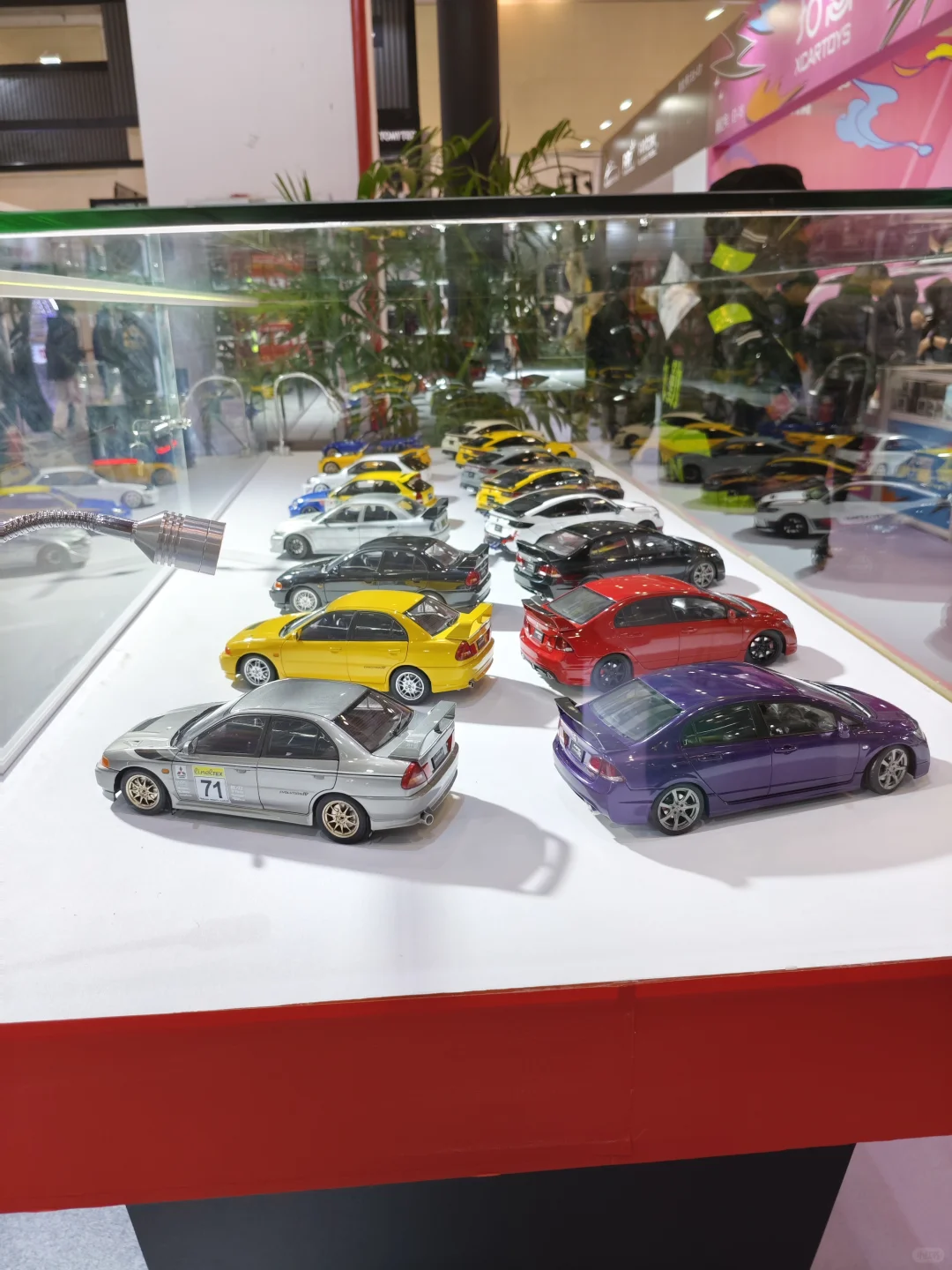 苏州GTshow里现在最火的展台都是车模品牌