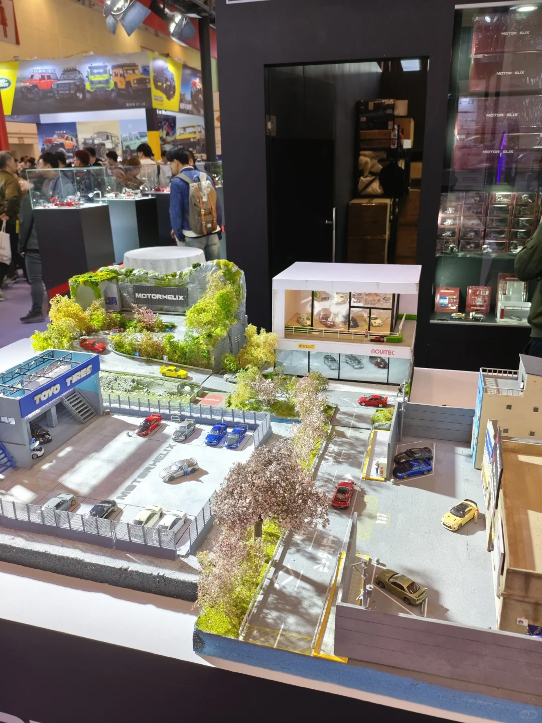 苏州GTshow里现在最火的展台都是车模品牌