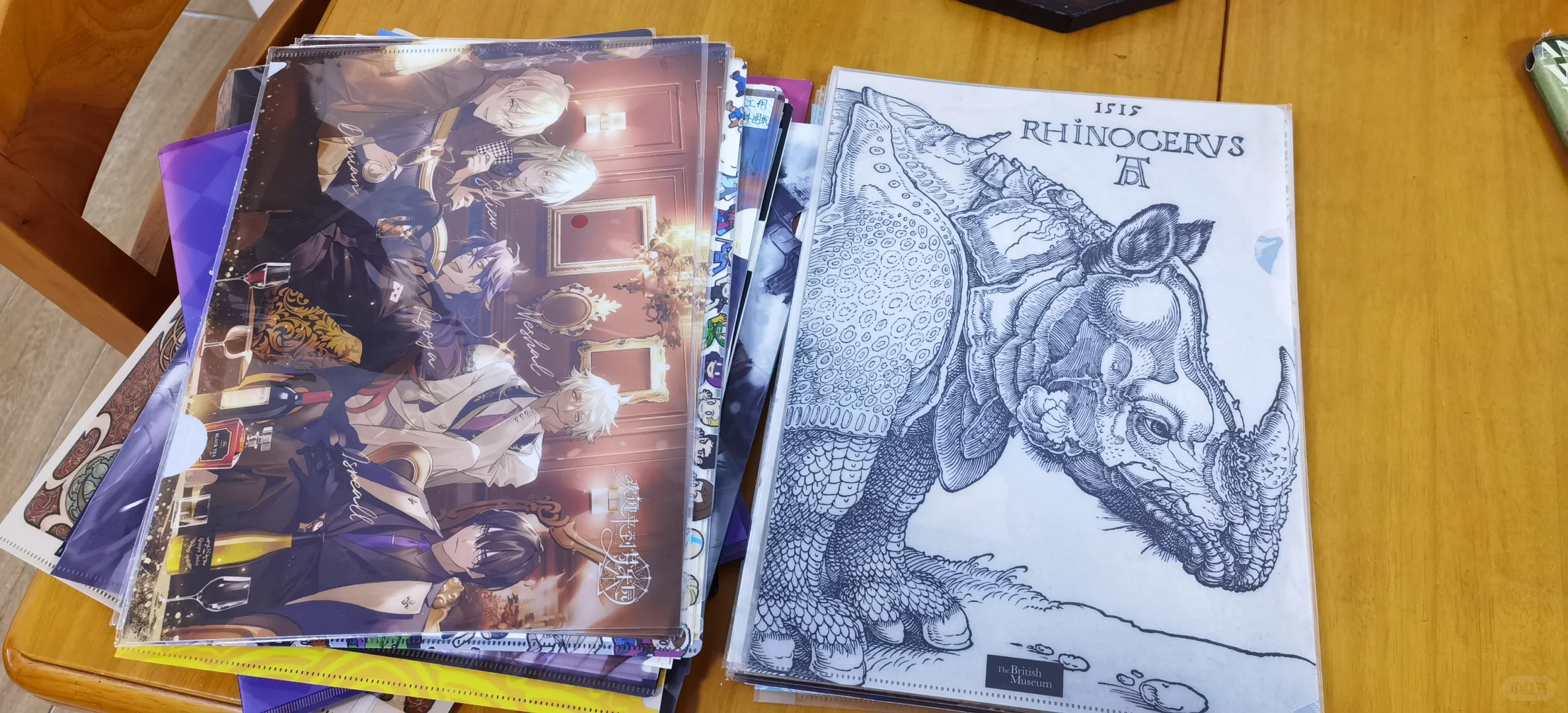 我真的挺喜欢文件夹这种制品的