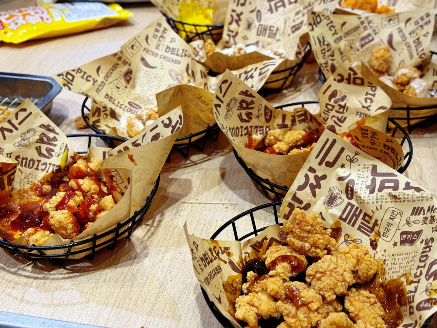 餐饮博览会蹭吃蹭喝的一天