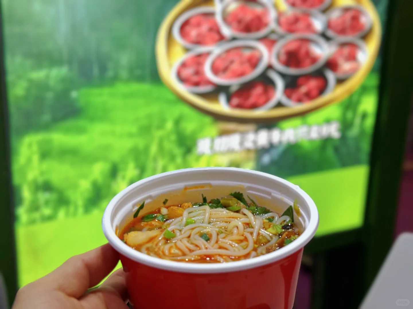 餐饮博览会蹭吃蹭喝的一天