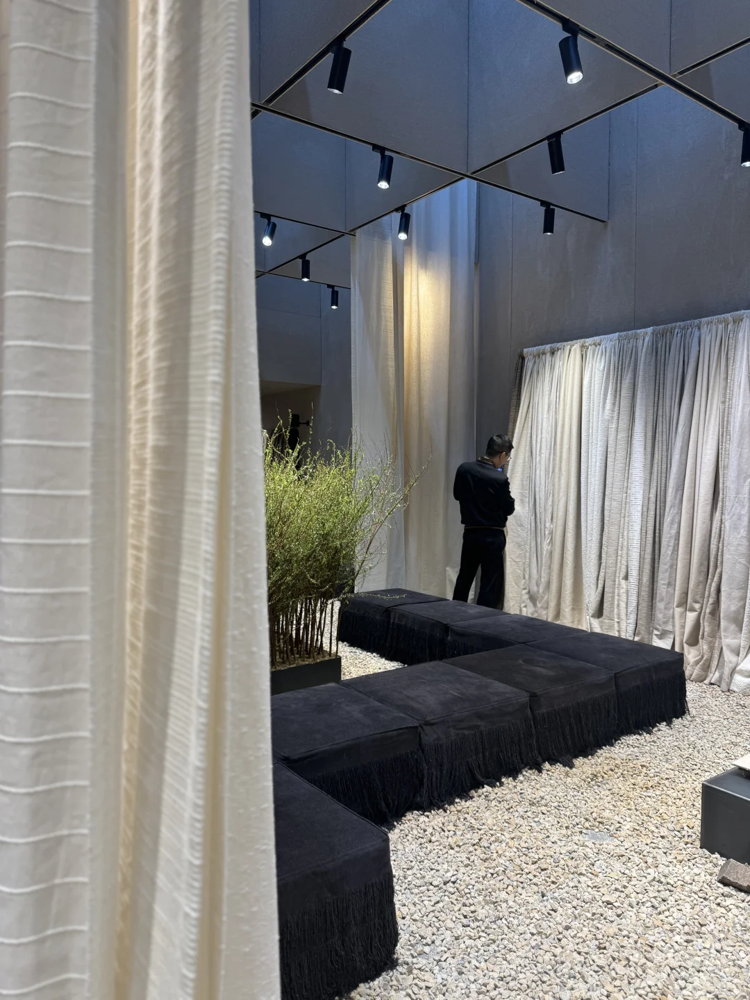 看展?｜美，是有共性的✌️