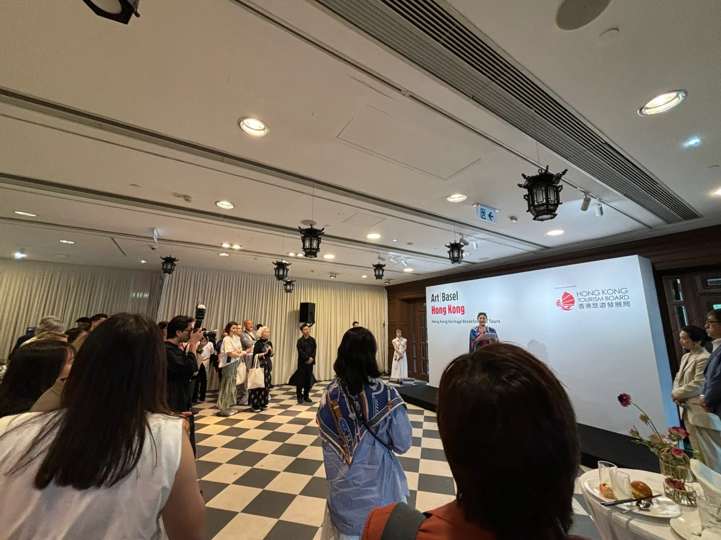 巴塞尔香港美利楼VIP早餐会 展会偶遇陈司长