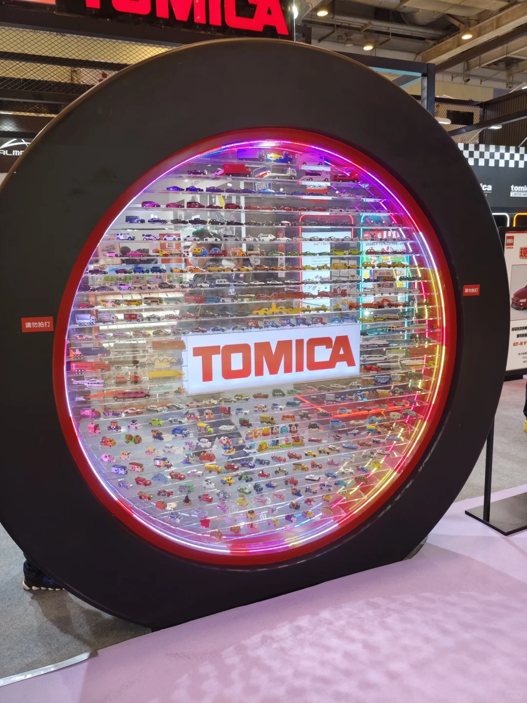 苏州GTshow里现在最火的展台都是车模品牌