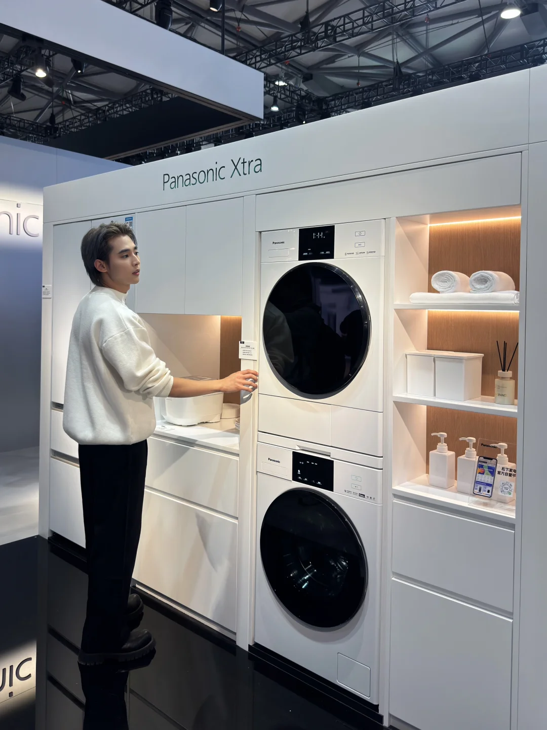 逛AWE被黑科技暴击心脏?超美洗衣机封神