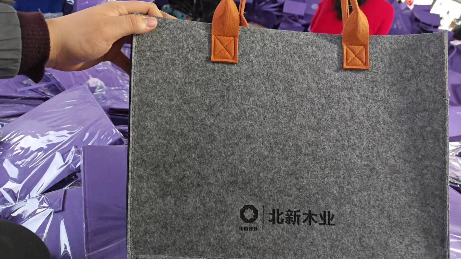 100个起，公司展会礼品袋定制案例