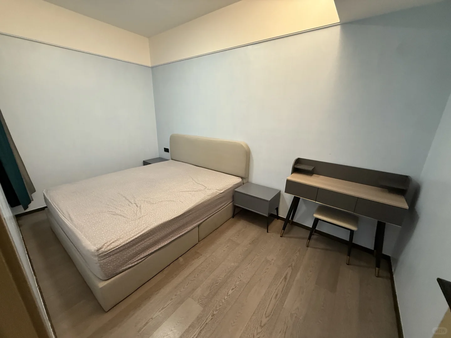 ?宝安会展湾东城·高颜值二居室