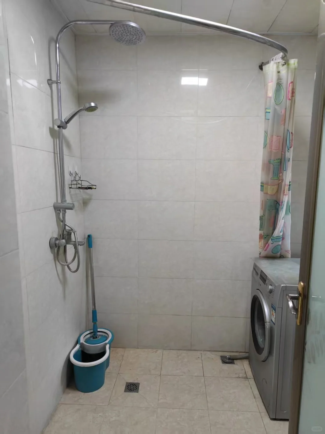 房东直租会展中心附近