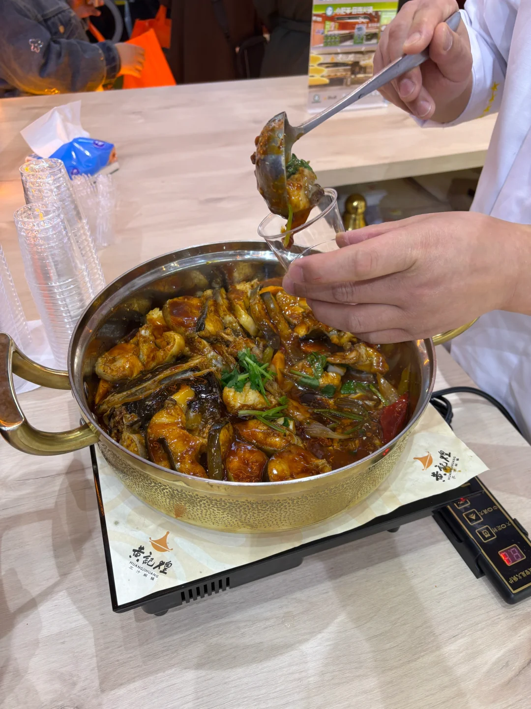 展会逛吃逛吃-中国特许加盟展