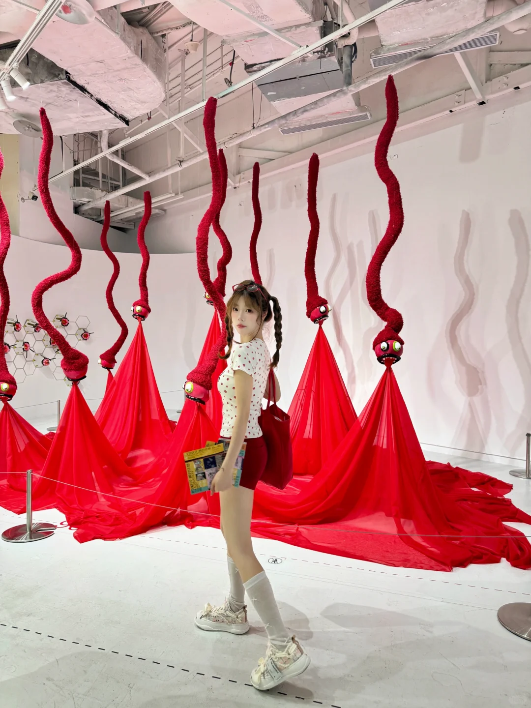 广州新展| 掉进怪诞美学的艺术狂想世界?