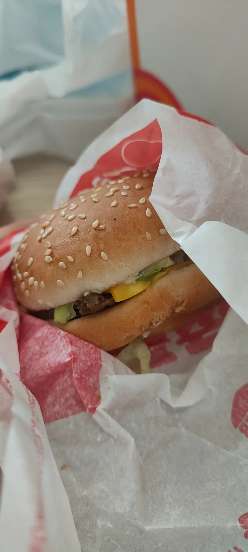 乌鲁木齐会展吾悦广场汉堡王虚假宣传！！！