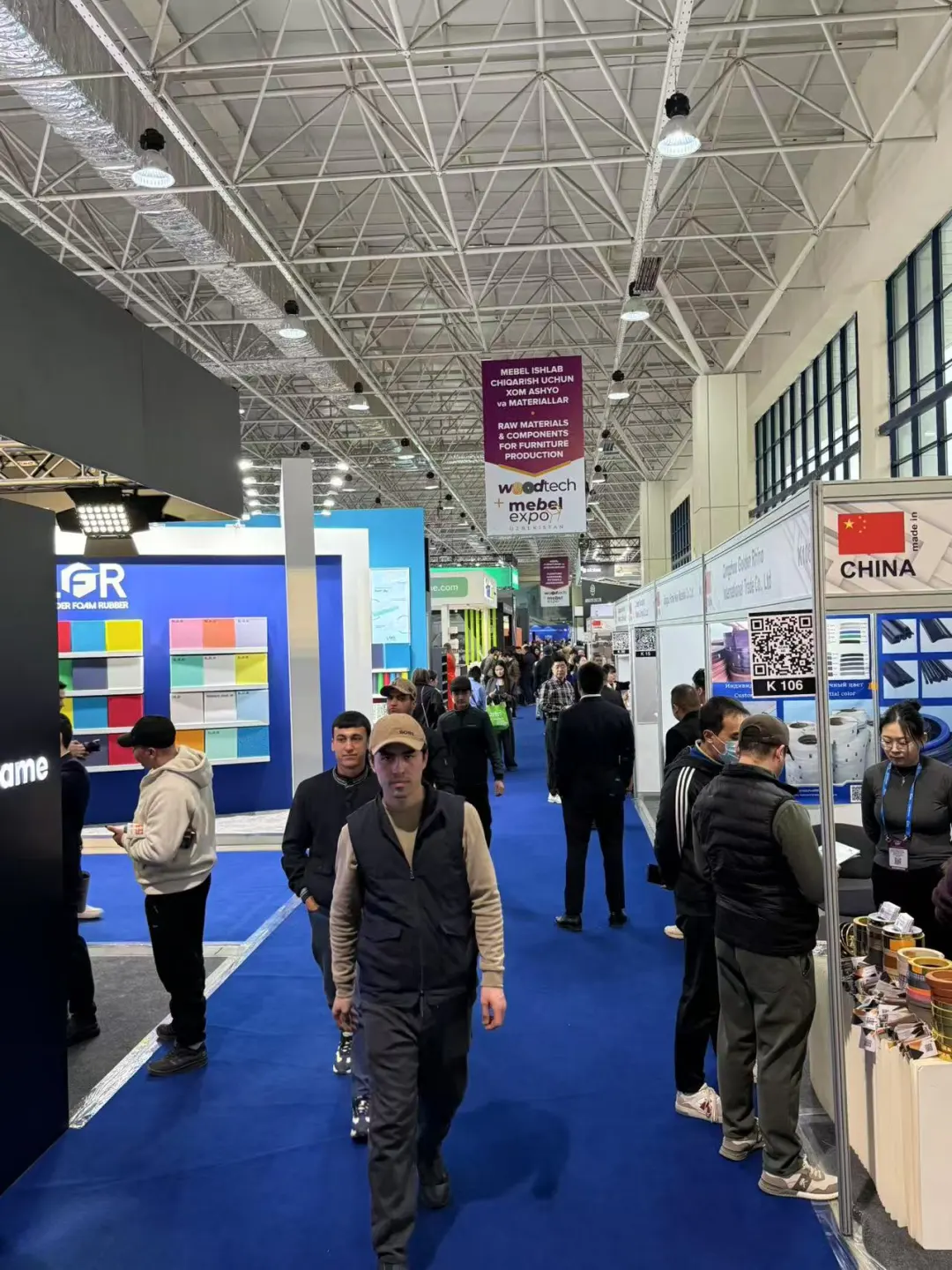 展会现场‖乌兹别克斯坦家具及木工机械展