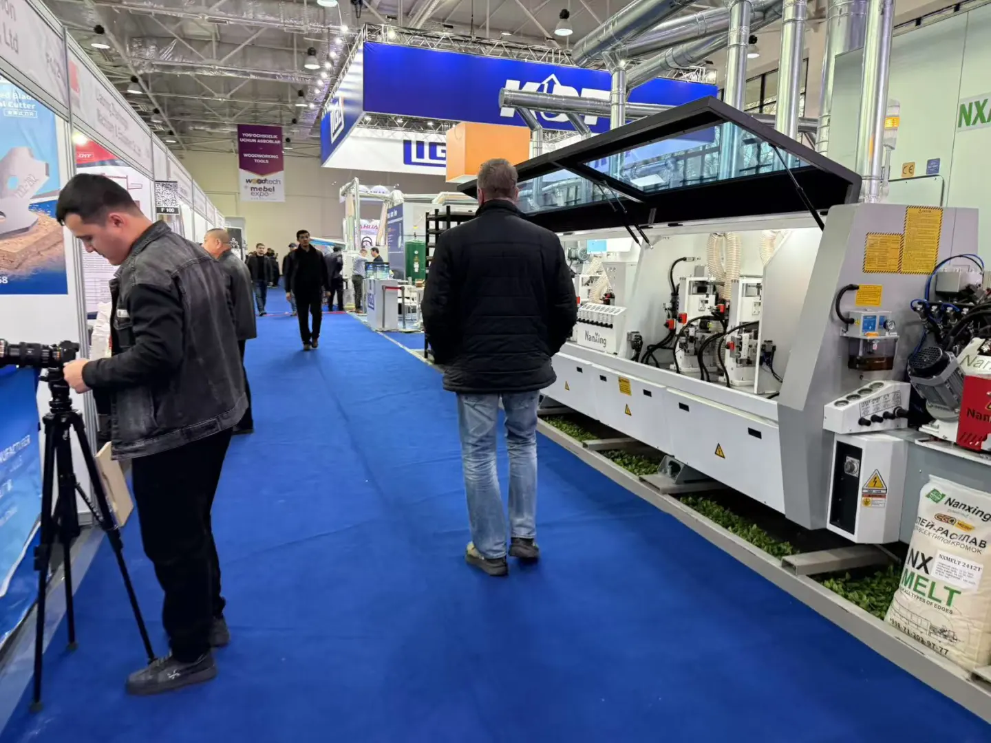 展会现场‖乌兹别克斯坦家具及木工机械展