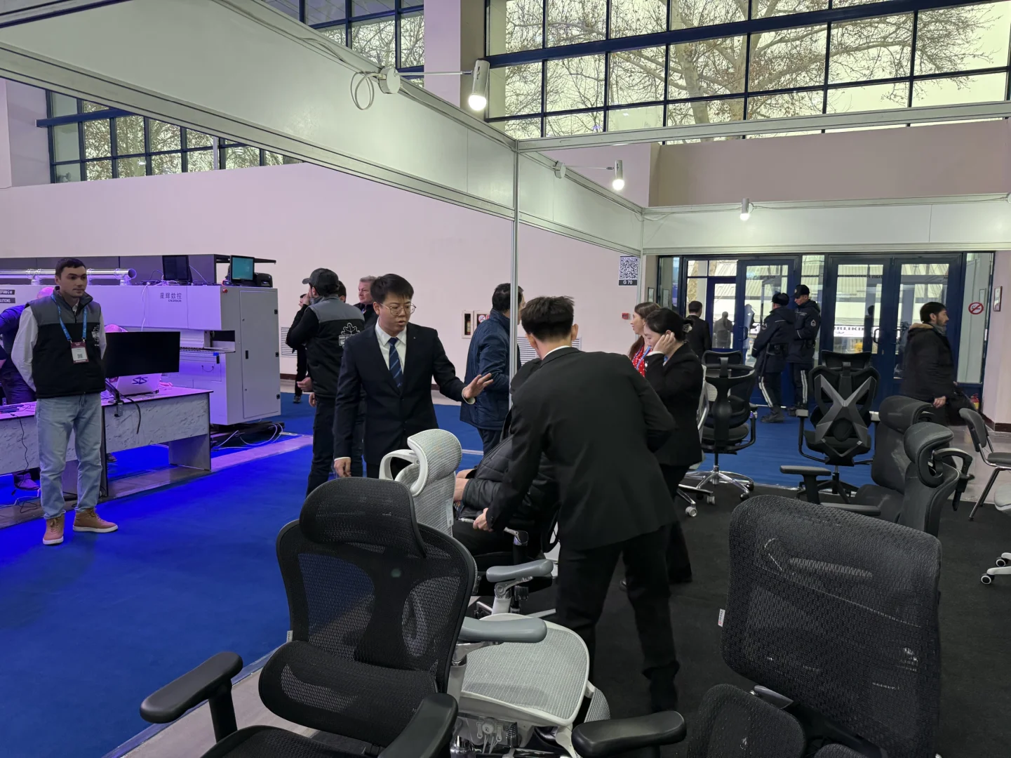 展会现场‖乌兹别克斯坦家具及木工机械展