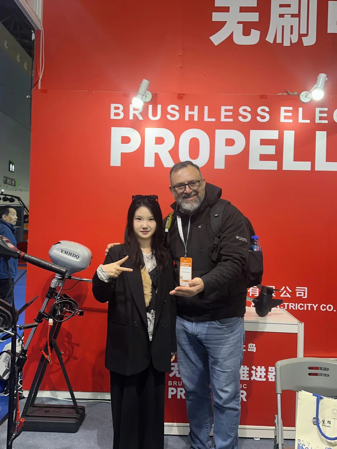 我靠什么拿下一天4️⃣位数?的展会翻译工作