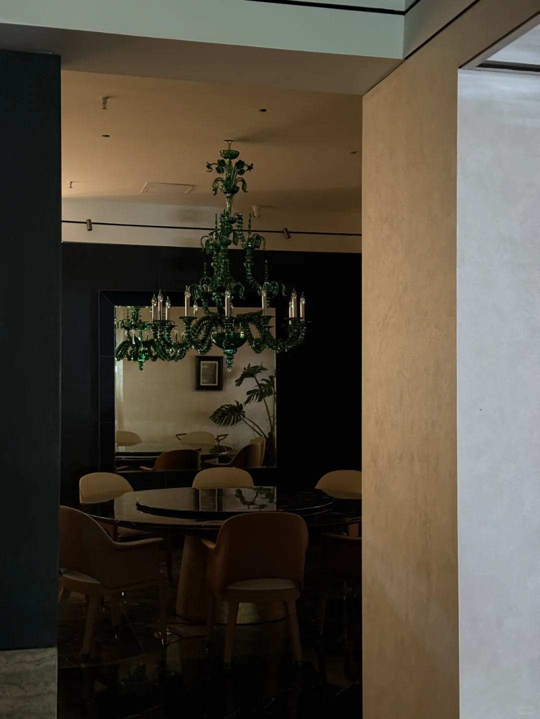 广州展会最美拍照必看展位，春日宫廷花园！