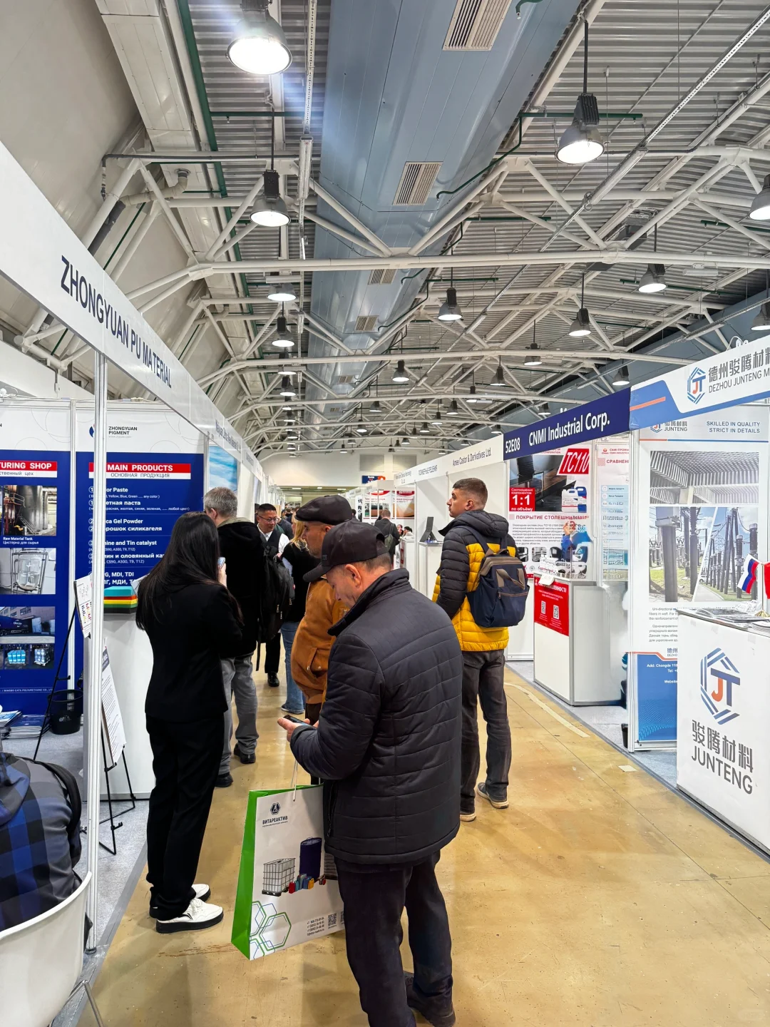 莫斯科展会翻译｜好消息！普京来展馆了！☺️