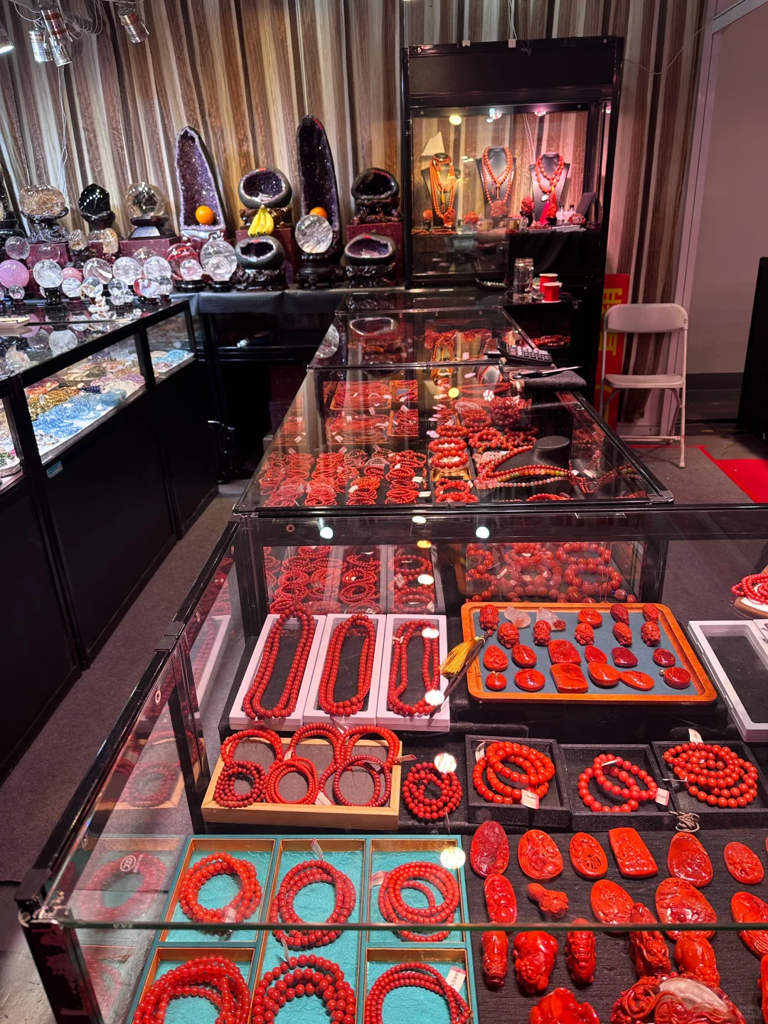 逛了四个小时才看完❗️800w镯子跟假的似的