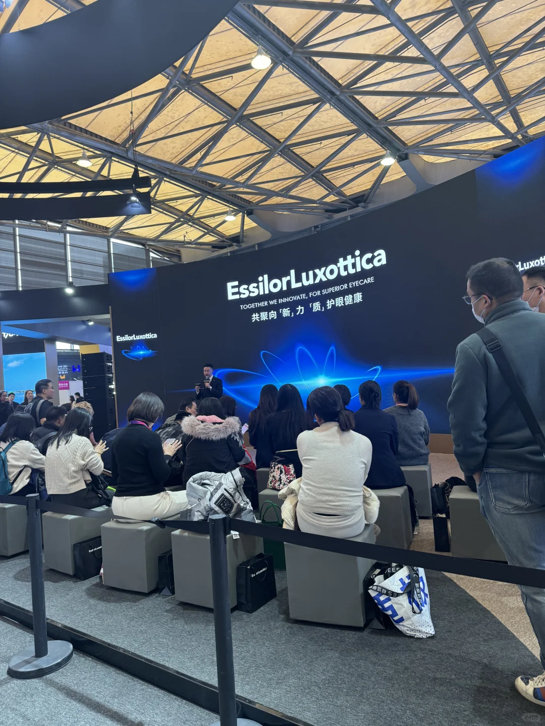 2025上海眼镜展，解锁未来视界！