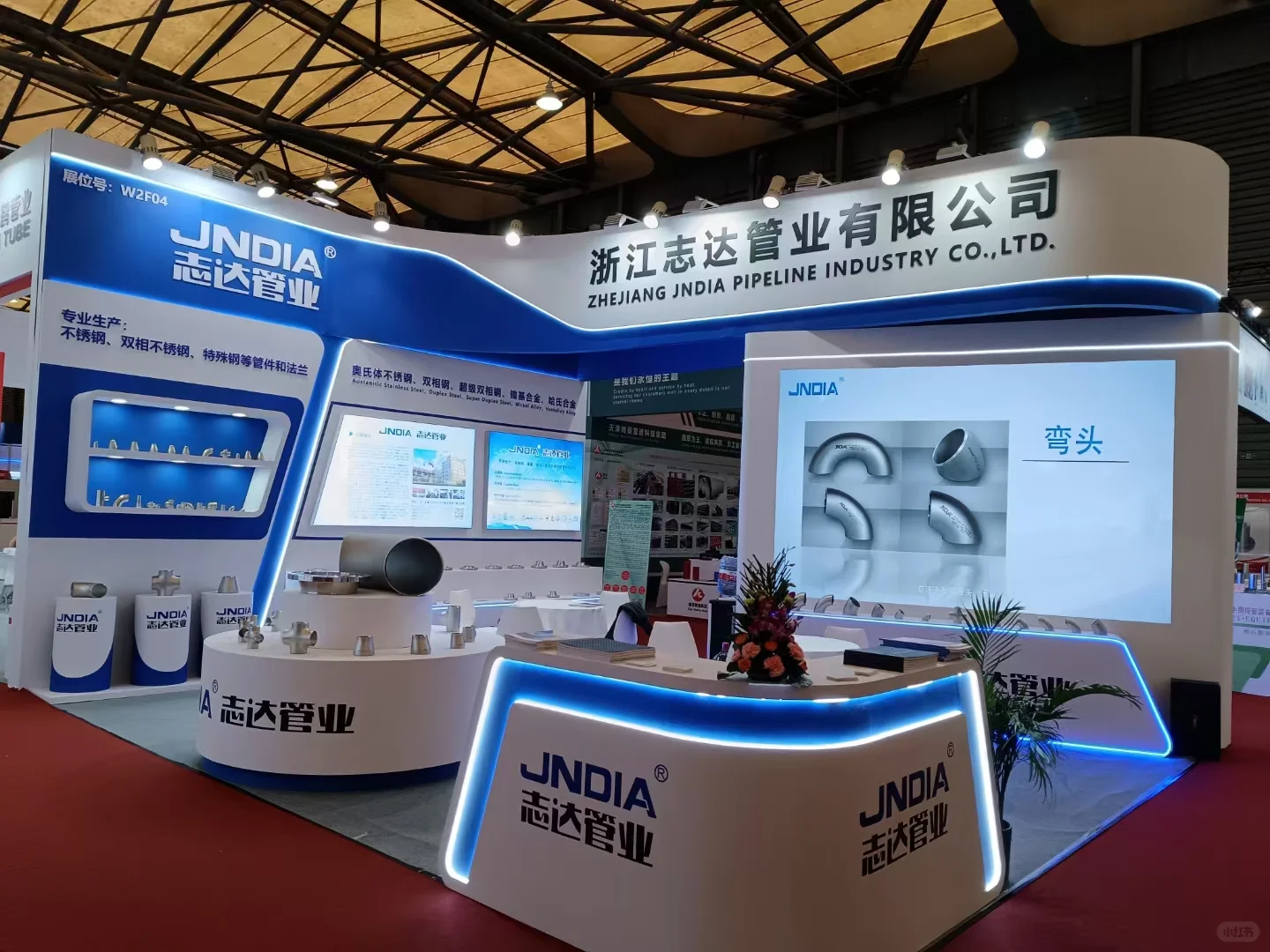 展台设计搭建的费用怎么算？