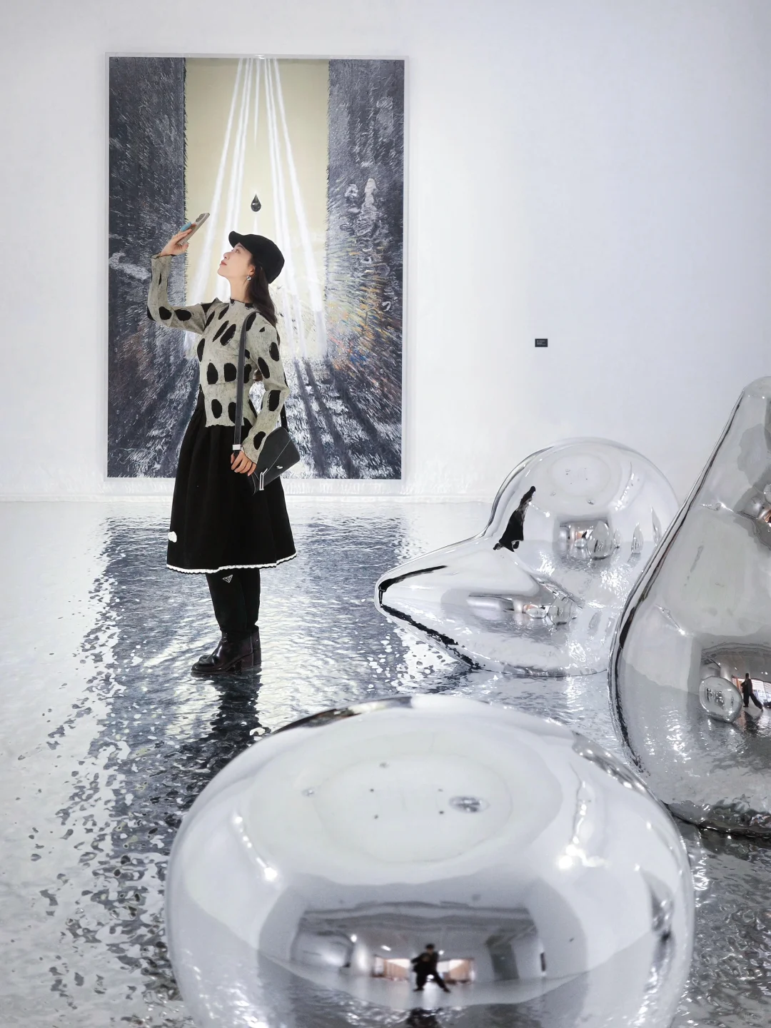 上海新展！！水是流动的，不被定义的…??