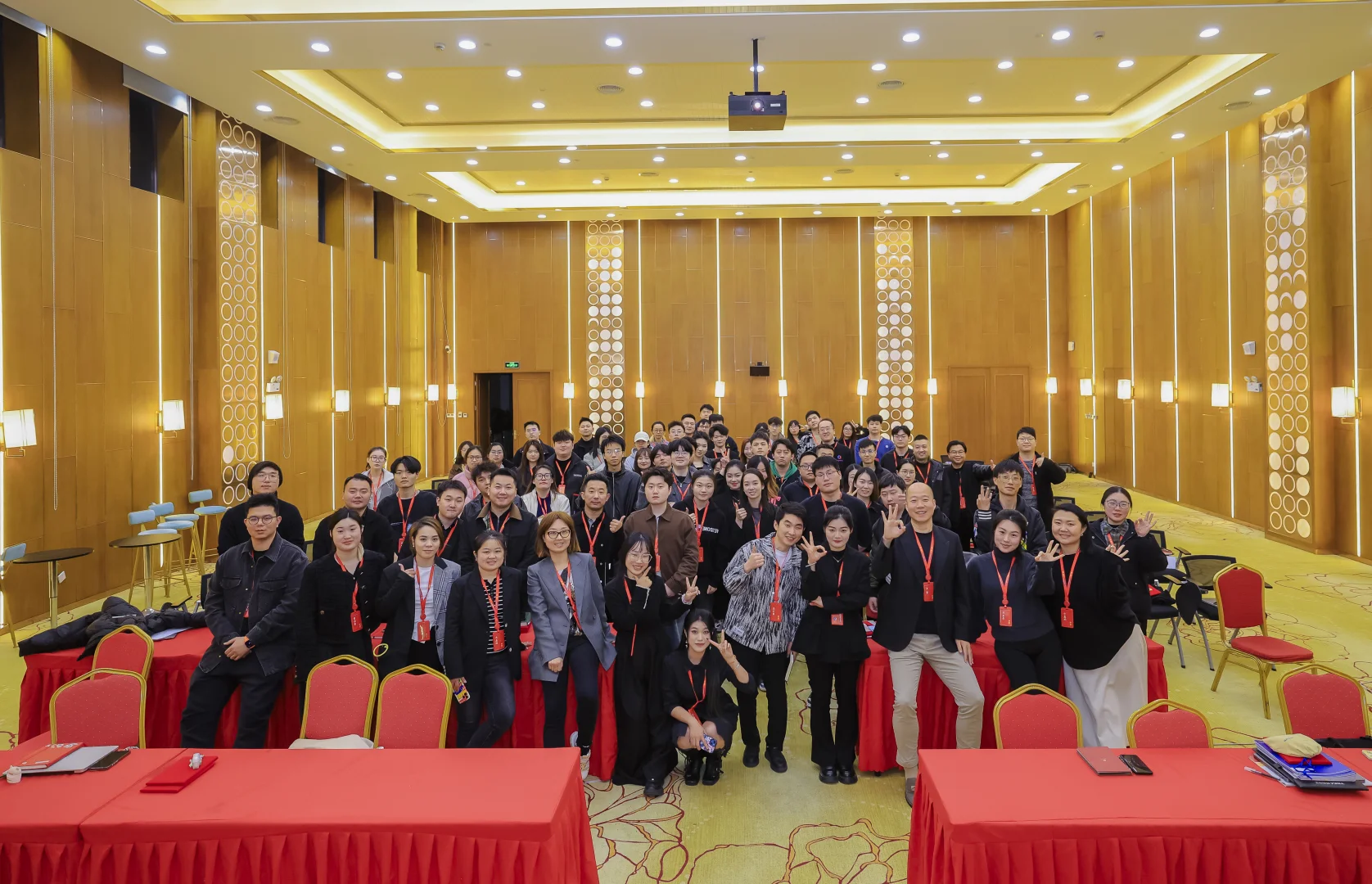 高薪诚聘 会展客户经理，打造行业标杆活动