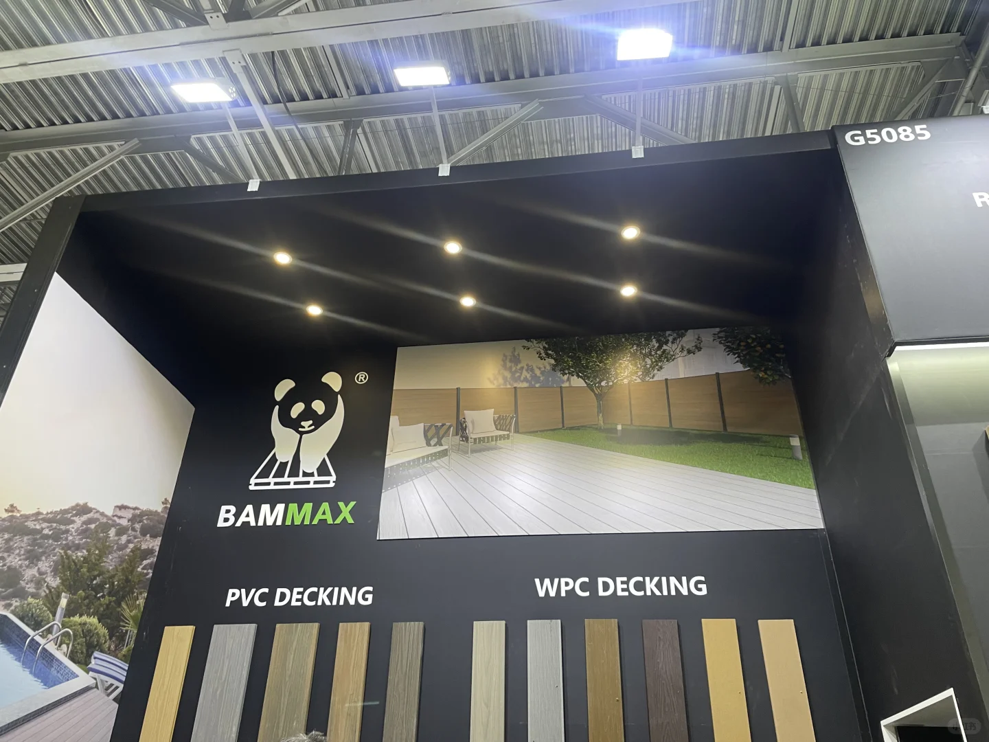 展会壁垒这个老板！！白嫖翻译