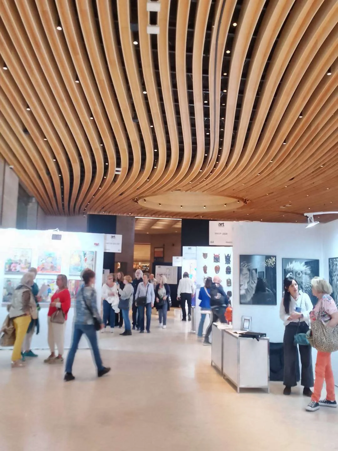 卢浮宫国际艺术博览会画展